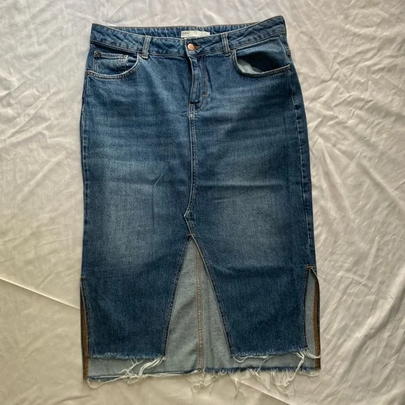 Zara Denim Skirt with 3 Slits - Picture 7 of 10